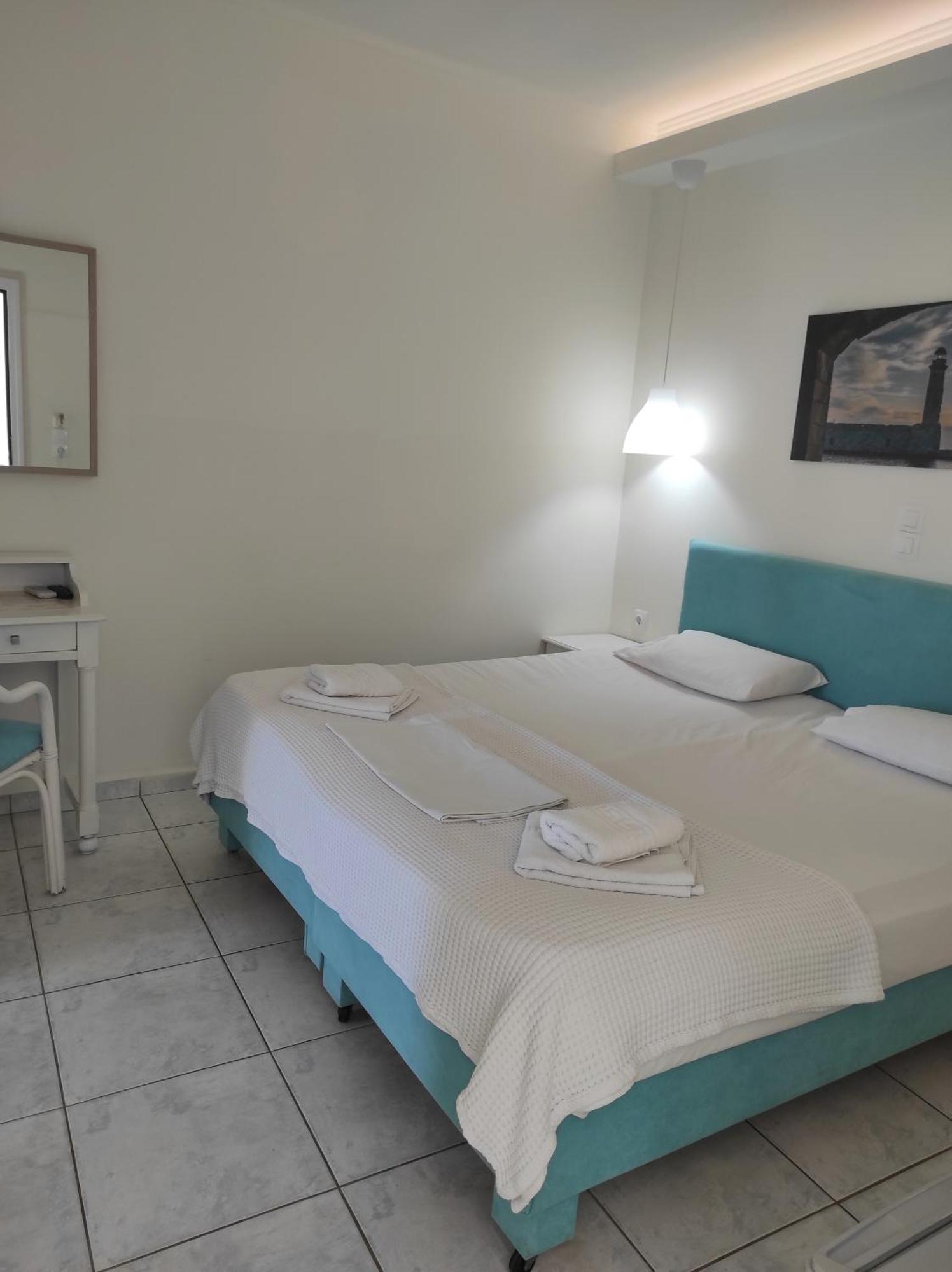 Filoxenia Beach Hotel Rethymno  Екстер'єр фото