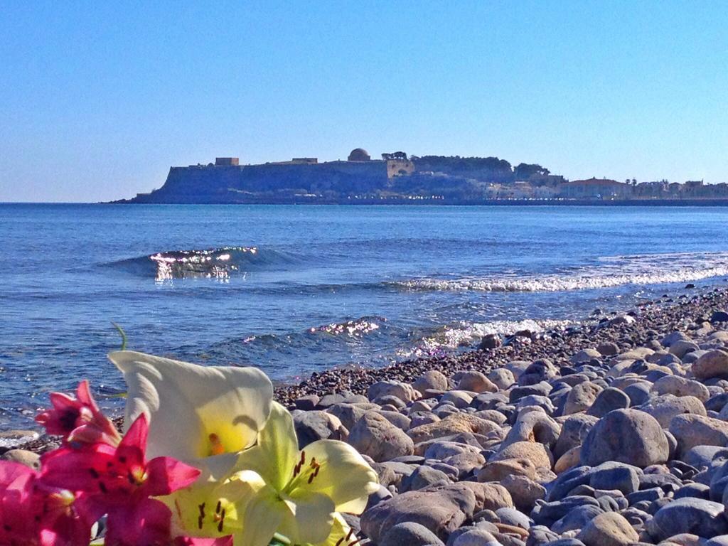 Filoxenia Beach Hotel Rethymno  Екстер'єр фото
