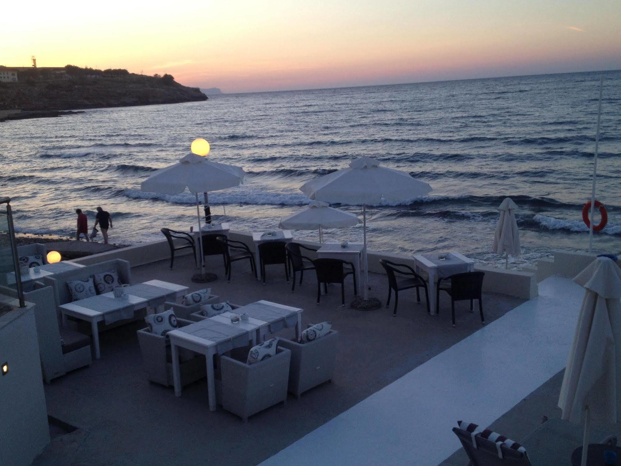 Filoxenia Beach Hotel Rethymno  Екстер'єр фото